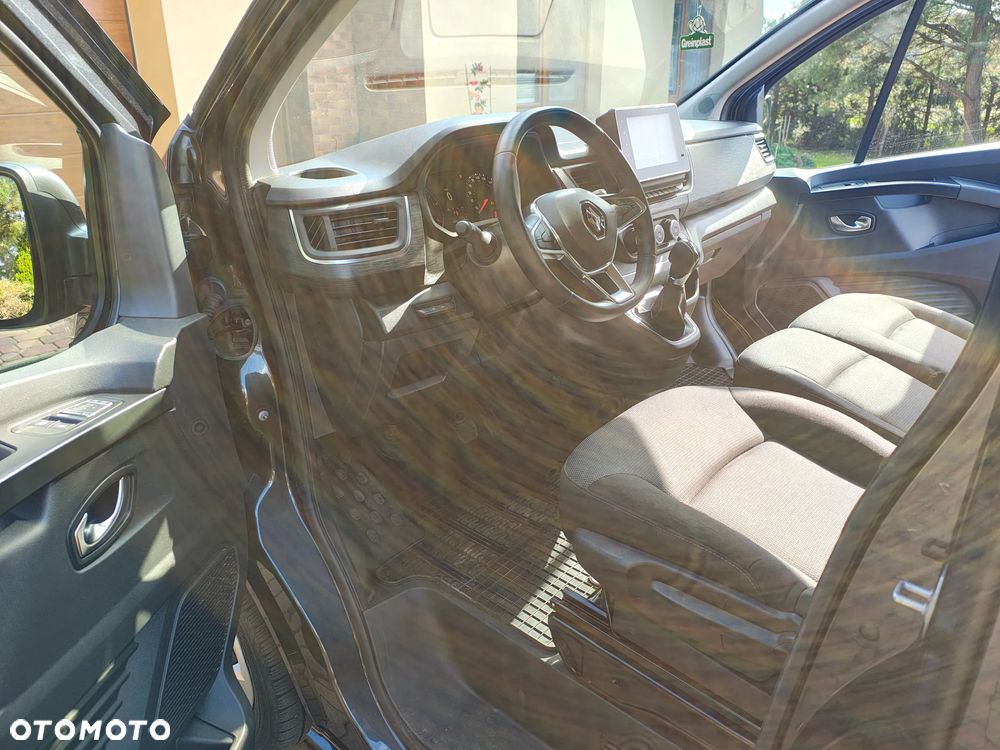 Renault Trafic SpaceClass 2.0 dCi EDC - 8
