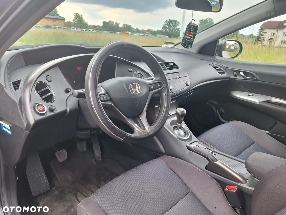 Honda Civic 1.4 Comfort - 12