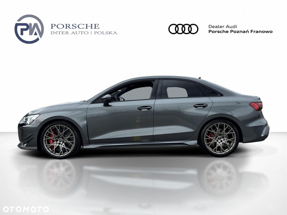 Audi RS3 Limousine - 2