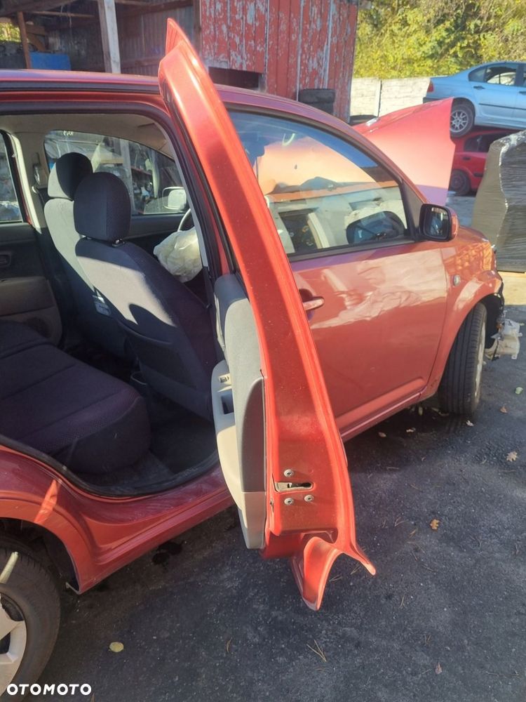 DAIHATSU SIRION II 05-08 2006 r. R43 DRZWI PRAWY TYŁ PRAWE TYLNE EU * - 4