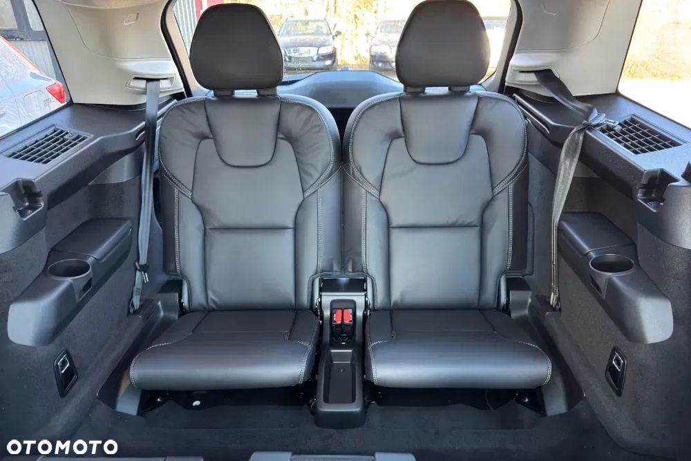 Volvo XC 90 B5 B AWD Core - 11