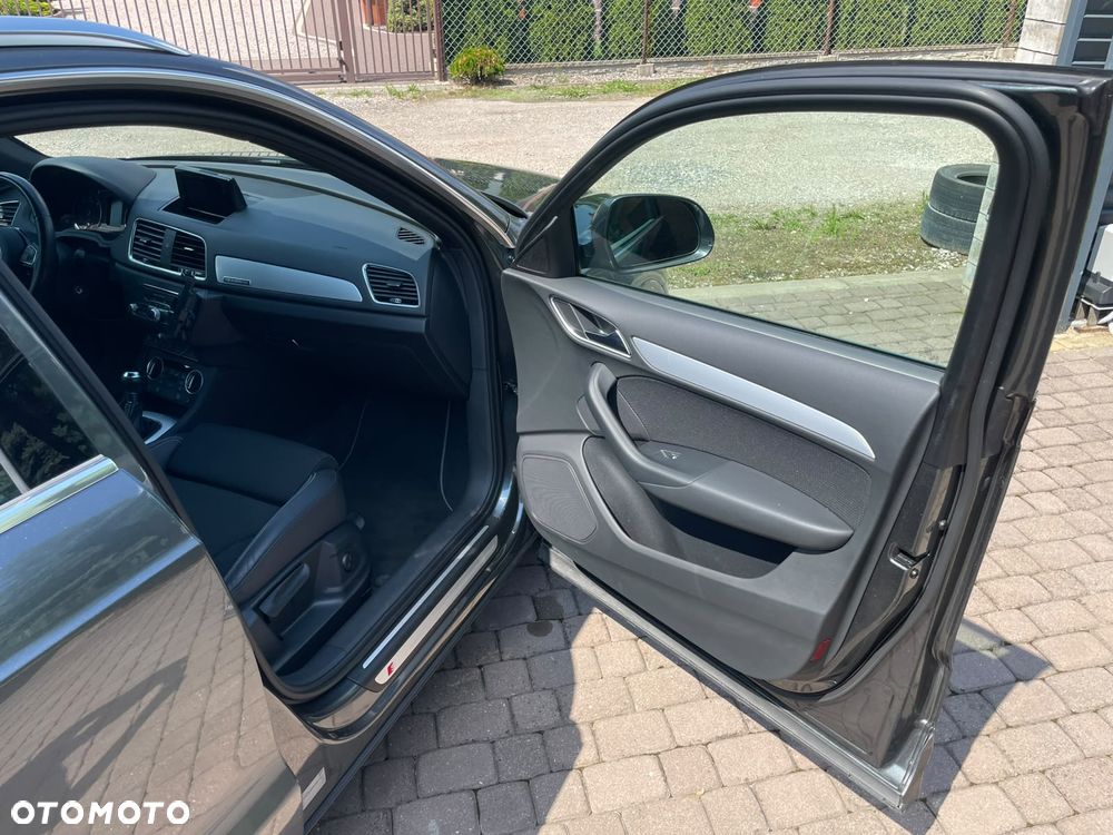 Audi Q3 2.0 TDI Quattro S tronic sport - 13