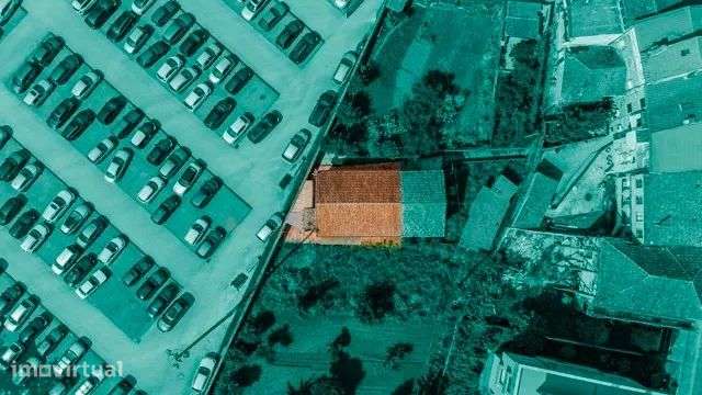 Moradia T3 no Coração de Guimarães – Excelente Investimento - Grande imagem: 2/31