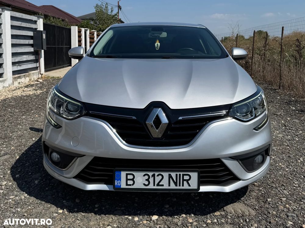 RENAULT Megane