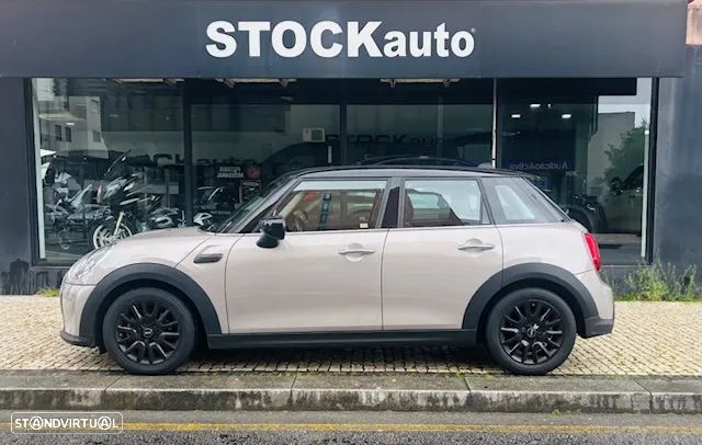 MINI 5 Portas Cooper Auto - 1