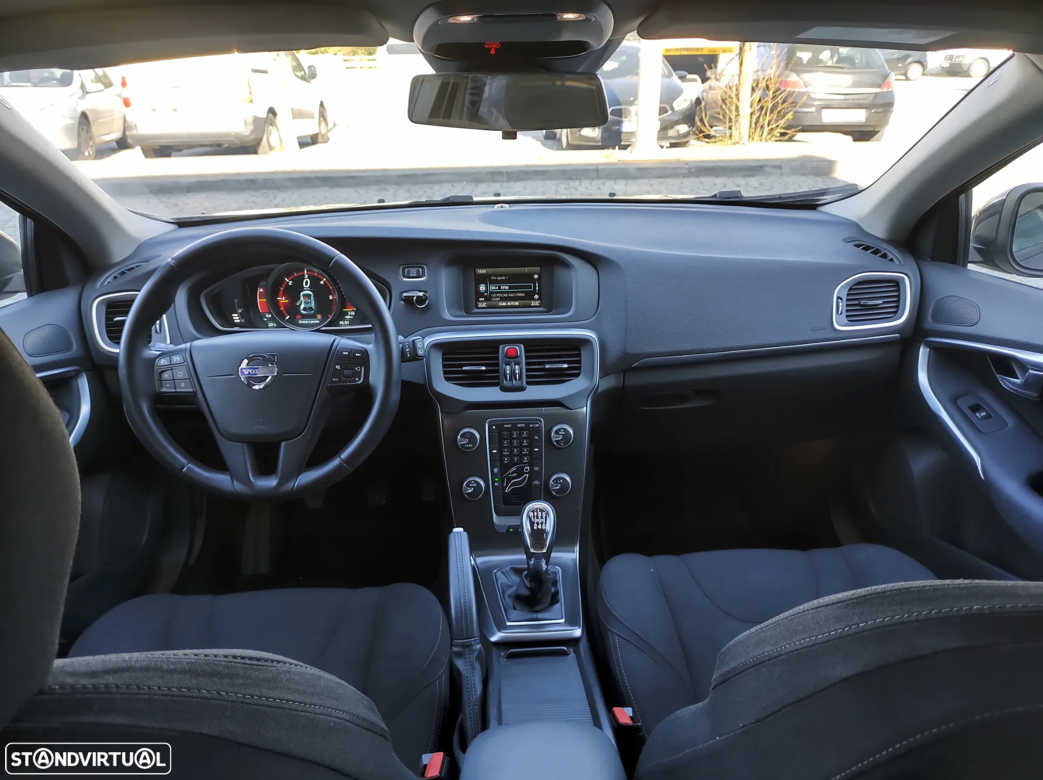 Volvo V40 1.6 D2 Eco Kinetic - 17