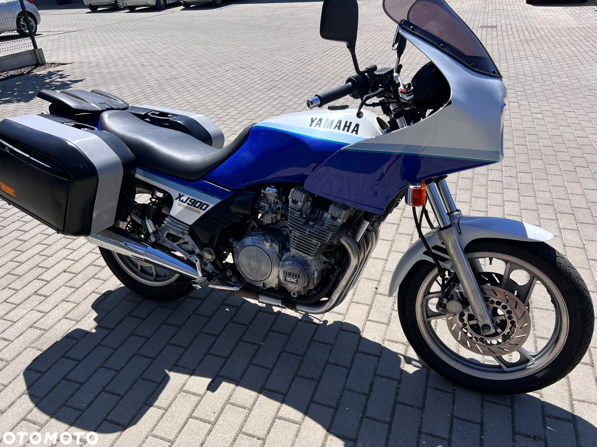 Yamaha XJ - 6