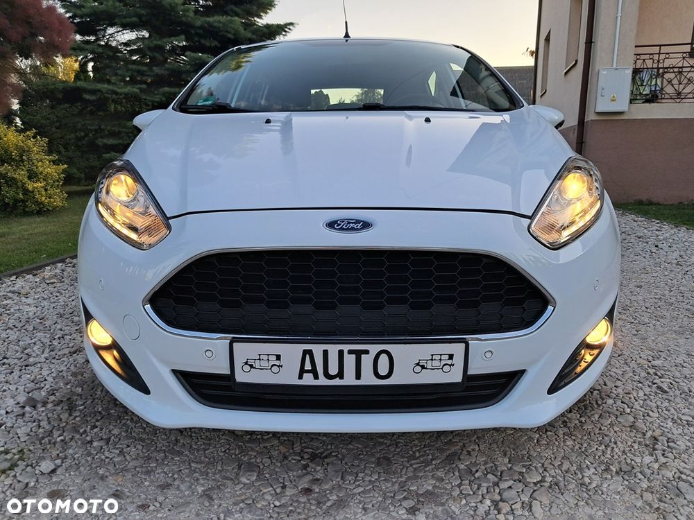 Ford Fiesta 1.25 Celebration - 10