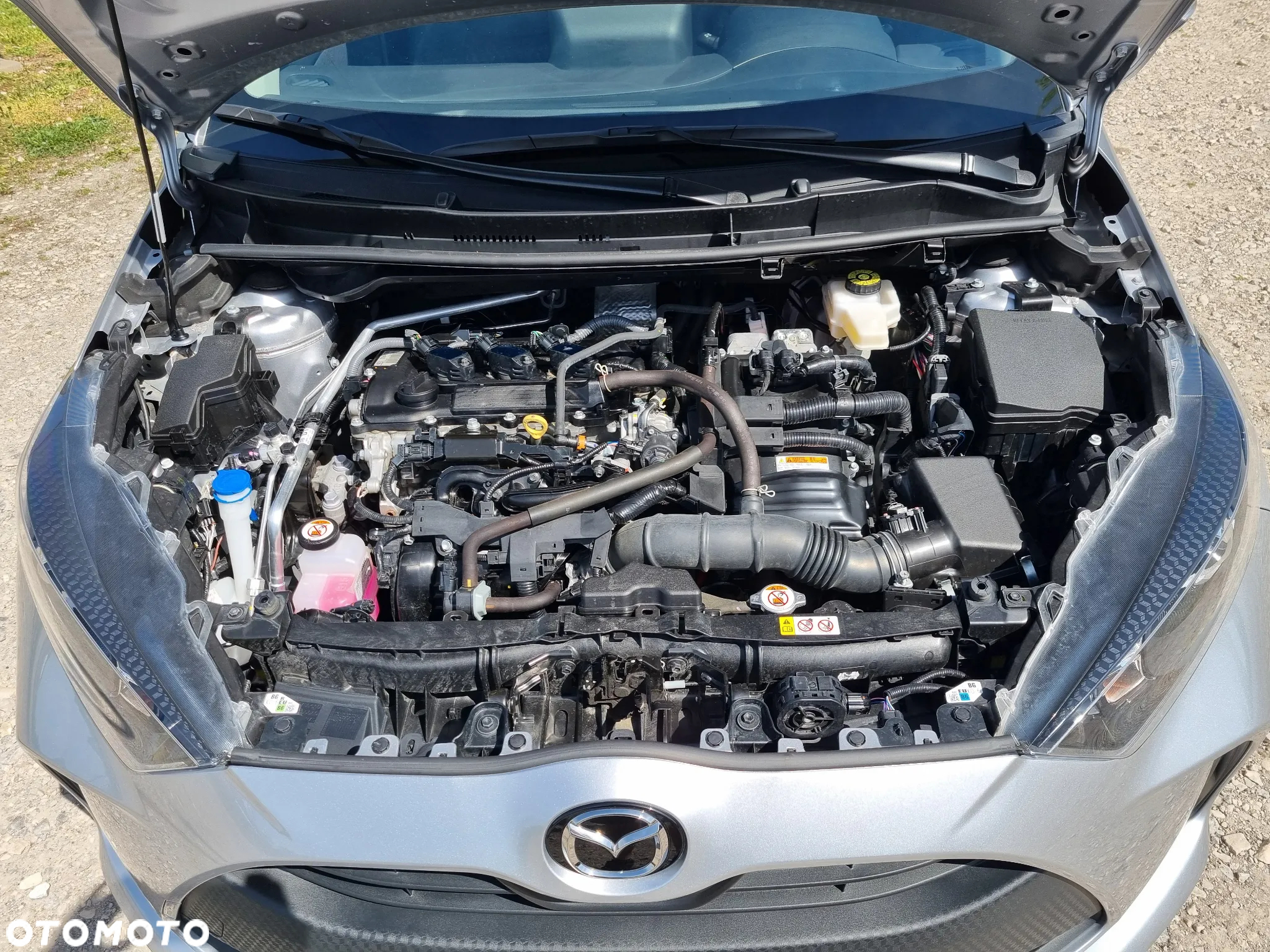 Mazda 2 Hybrid 1.5 VVT-i 116 CVT CENTRE-LINE - 16