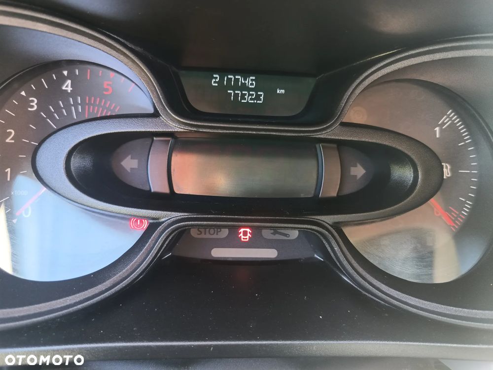 Renault Trafic L1H1 1.6 diesel 145kM, manual, 2019 rok BAGAŻNIK DACHOWY THULE, KAMERA COFANIA, HAK, CZUJNIKI PARKOWANIA, ORGINALNY PRZEBIEG! - 8