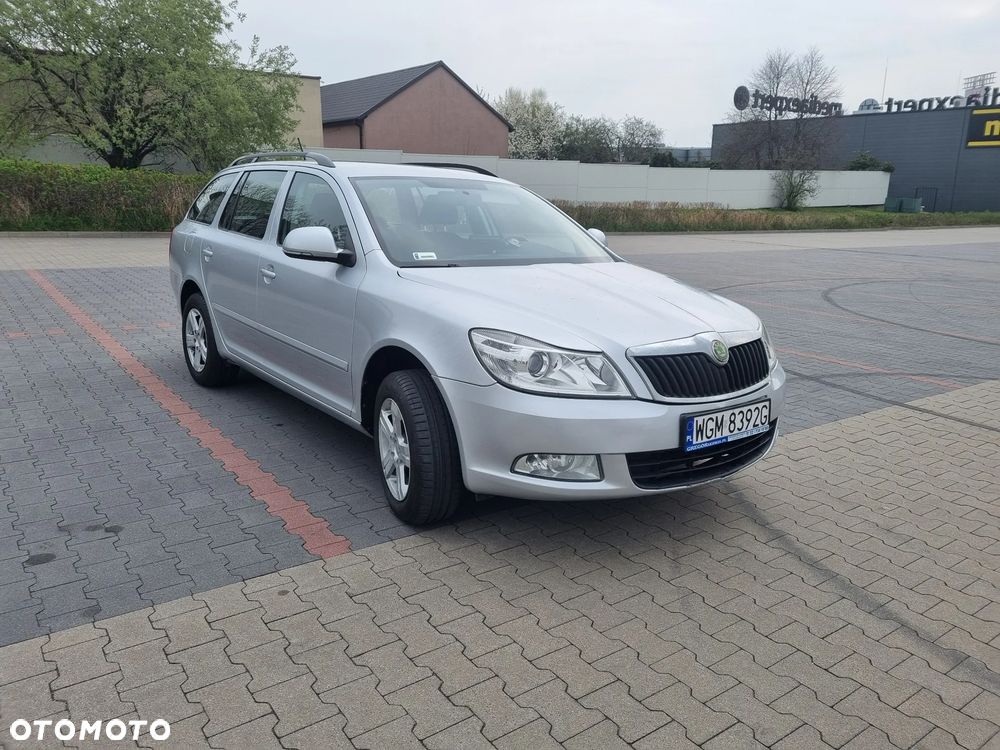 Skoda Octavia 1.6 TDI 4x4 Ambition - 2