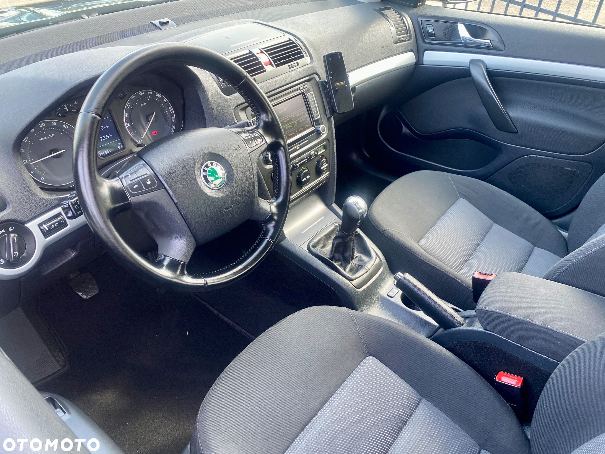 Skoda Octavia 2.0 TDI DPF Elegance - 39