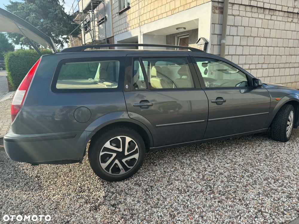 Ford Mondeo - 2