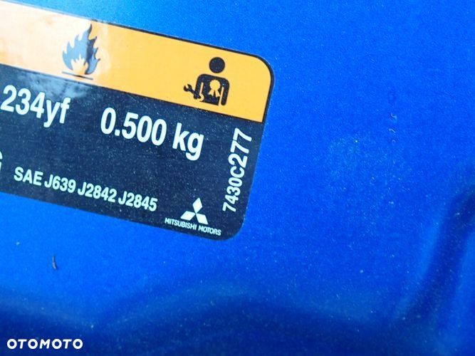 MITSUBISHI ASX 19- maska - 12