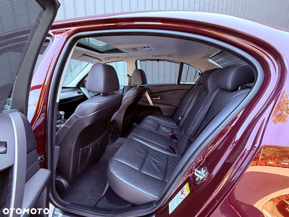BMW Seria 5 - 34