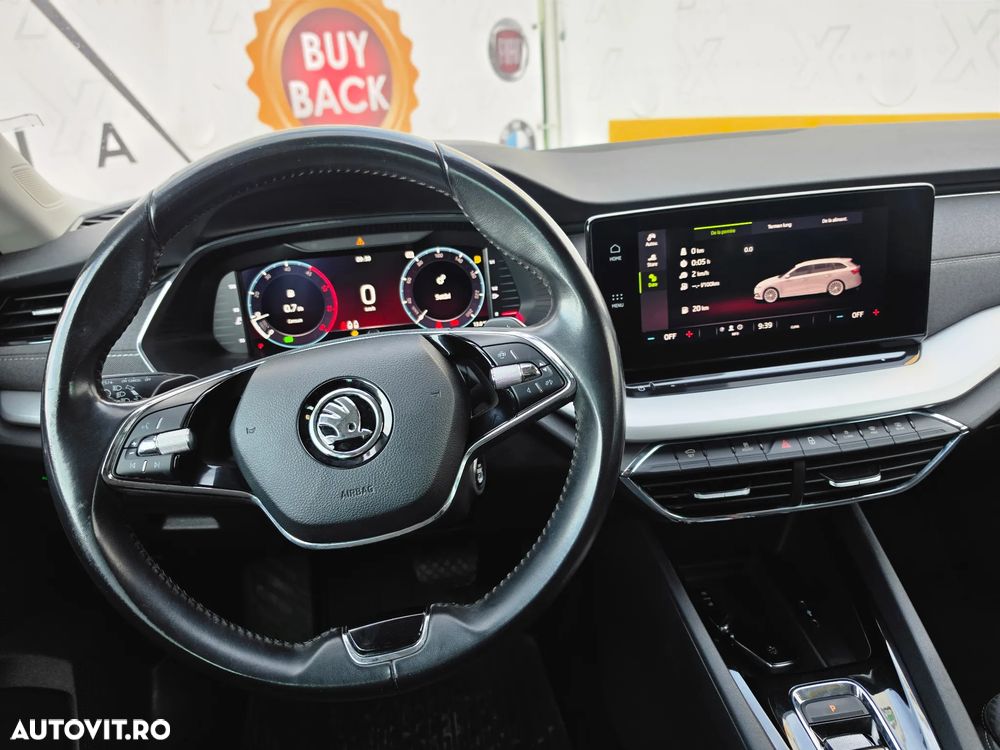 Skoda Octavia 2.0 TDI DSG Style - 12