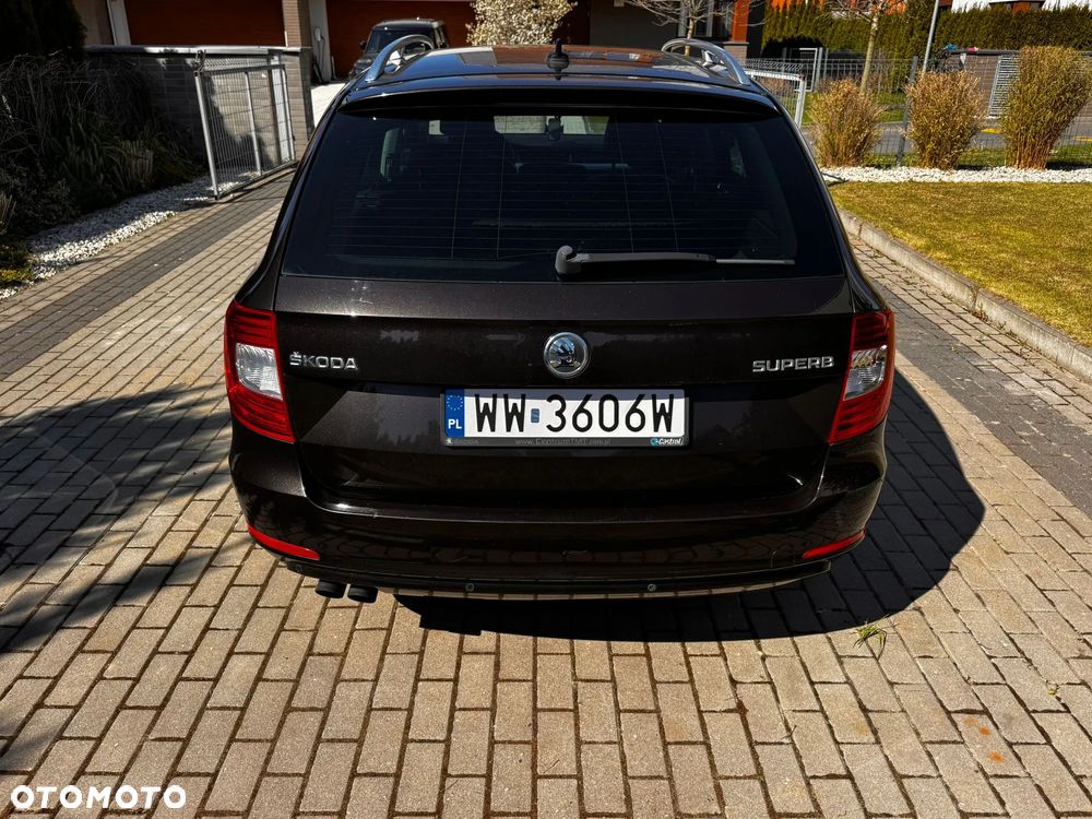 Skoda Superb 2.0 TDI Elegance - 3
