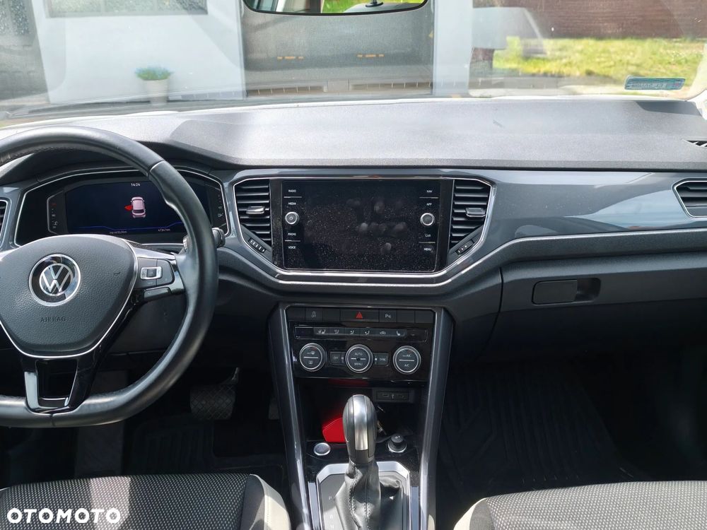 Volkswagen T-Roc 2021 photo 4