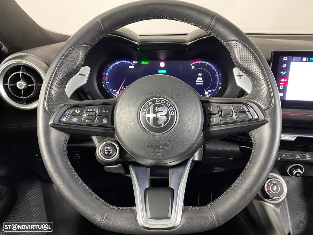 Alfa Romeo Tonale 1.3 Plug-In Hybrid Veloce e-AWD - 10