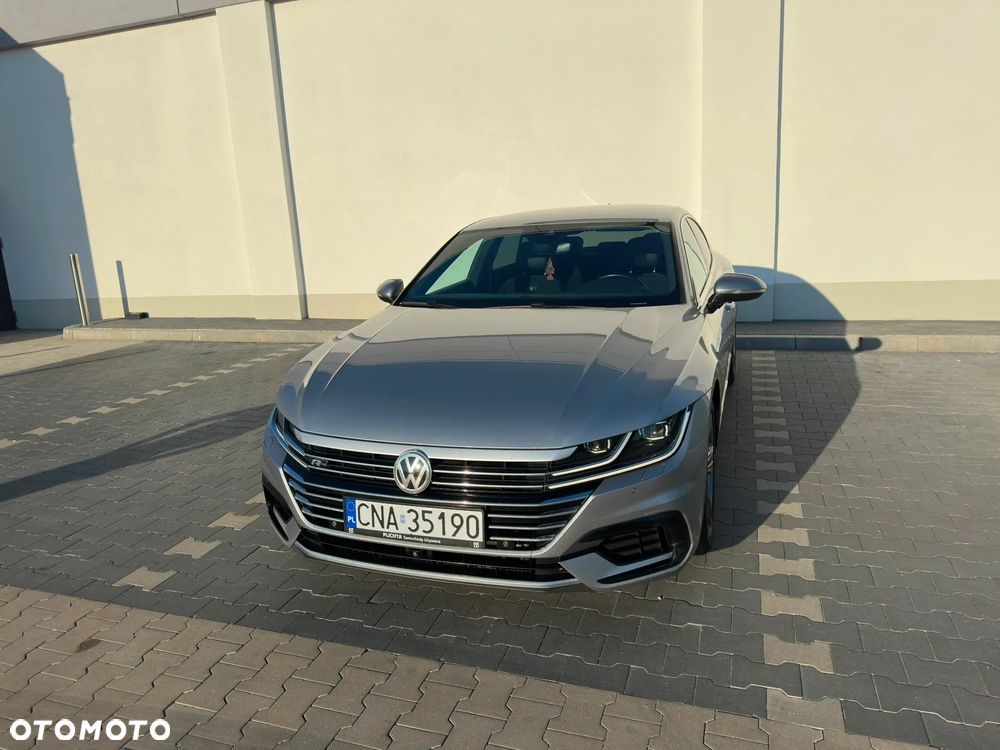 Volkswagen Arteon 2.0 TDI SCR R-Line DSG - 2