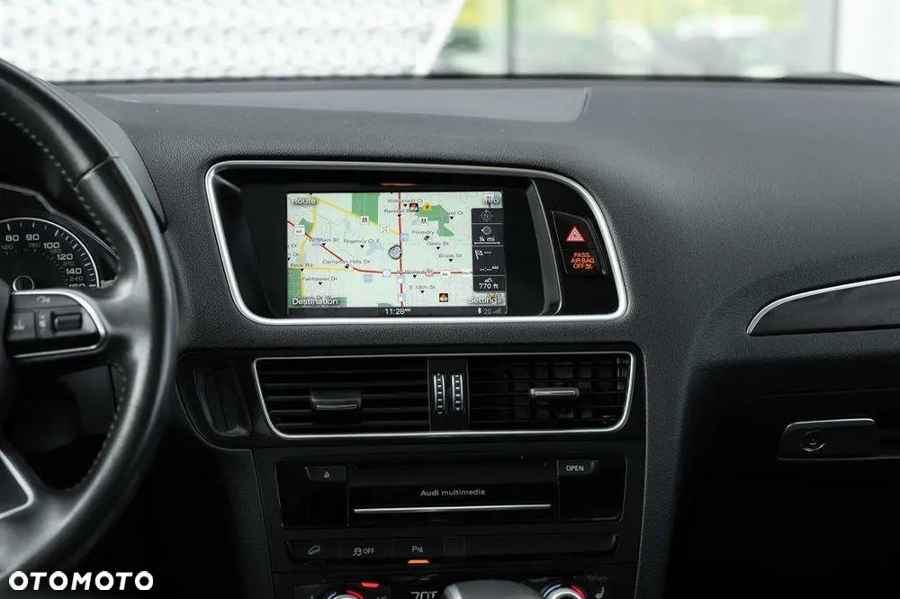Audi Q5 45 TFSI quattro S tronic sport - 24