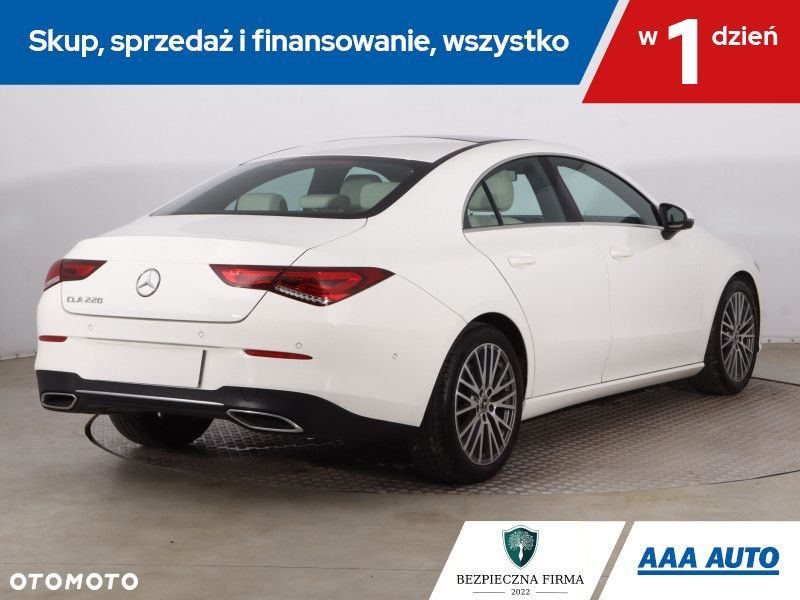 Mercedes-Benz CLA - 7