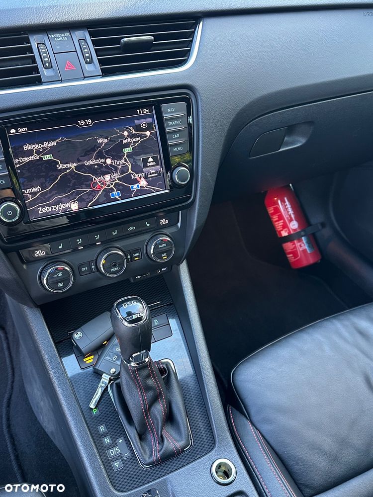 Skoda Octavia 2.0 TDI (Green tec) DSG RS - 20