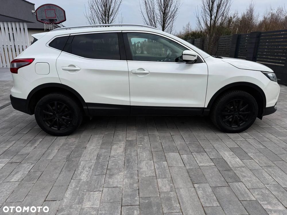 Nissan Qashqai - 14