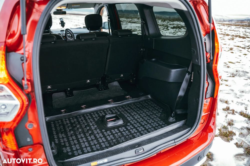 Dacia Lodgy Blue dCi 115 (7-Sitzer) Stepway - 22