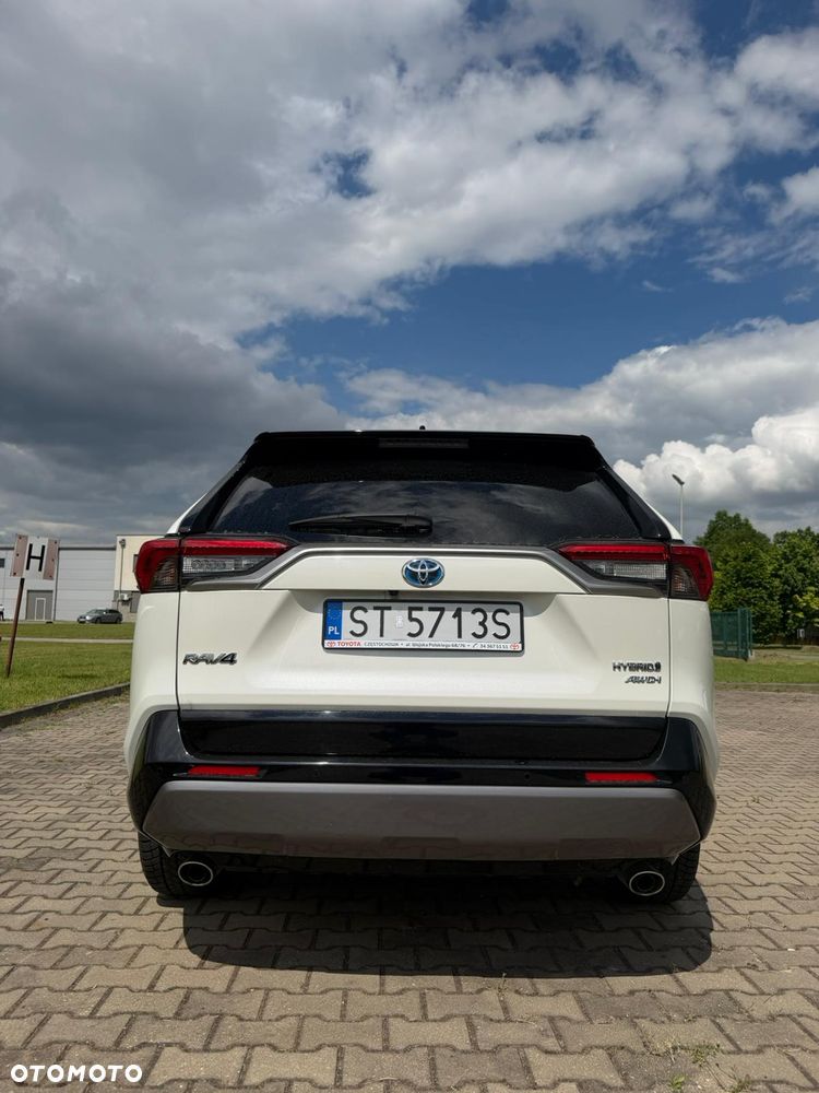 Toyota RAV4 - 6