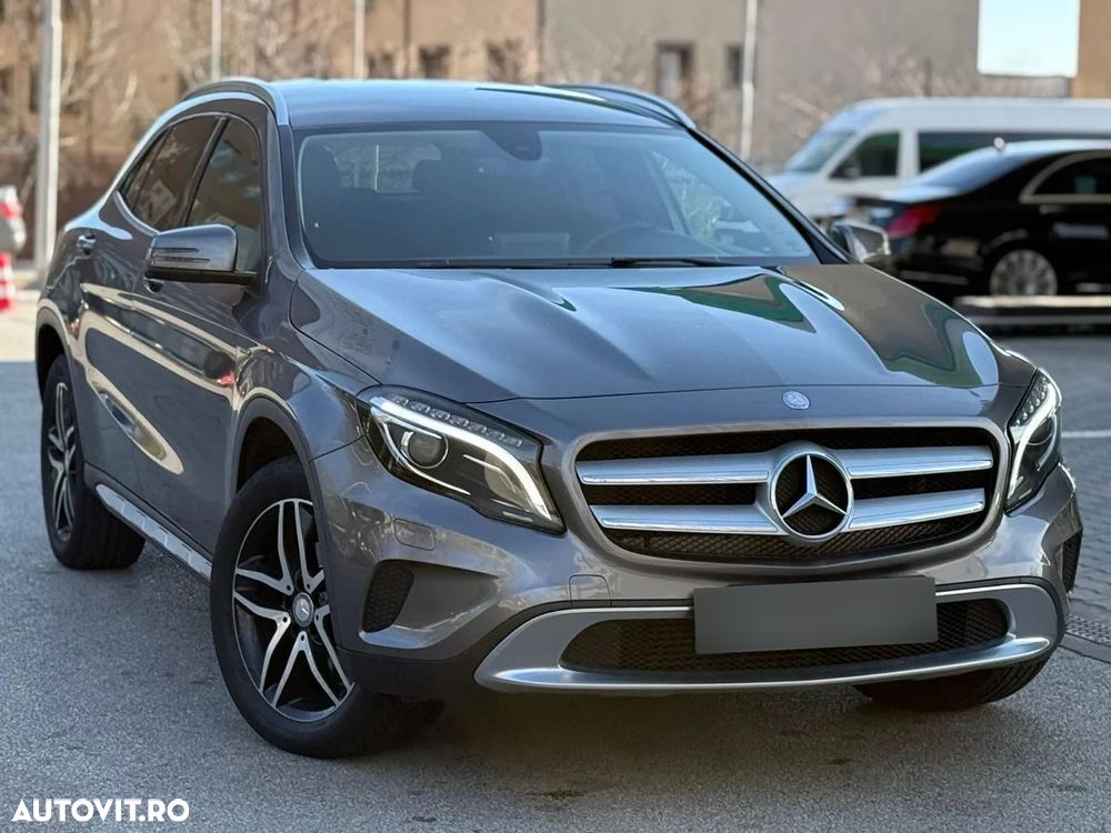 Mercedes-Benz GLA 200 d 4MATIC Aut. - 8