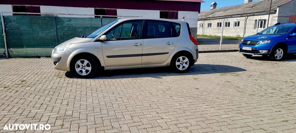 Renault Scenic 1.6 16V CVA Dynamique Aut - 8