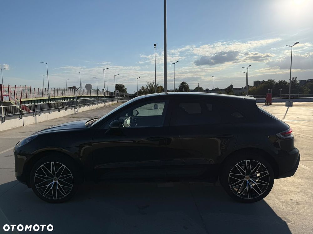 Porsche Macan Standard - 21