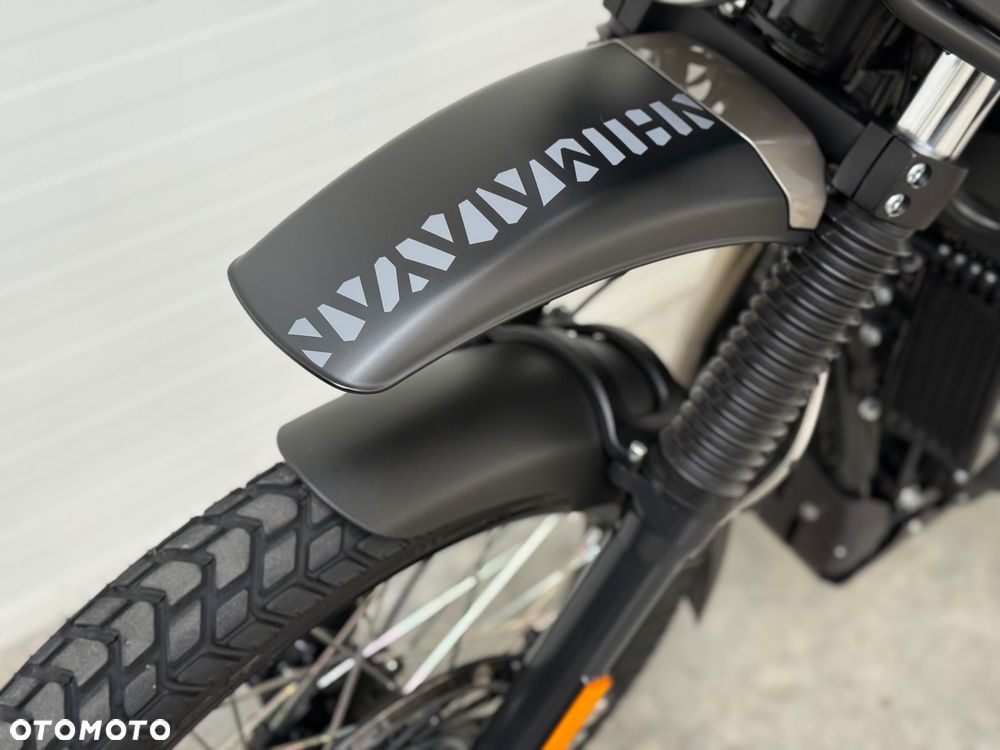 Royal Enfield Himalayan - 24