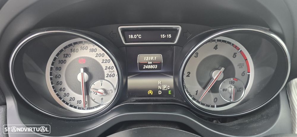 Mercedes-Benz CLA 220 (CDI) d 7G-DCT Urban - 15