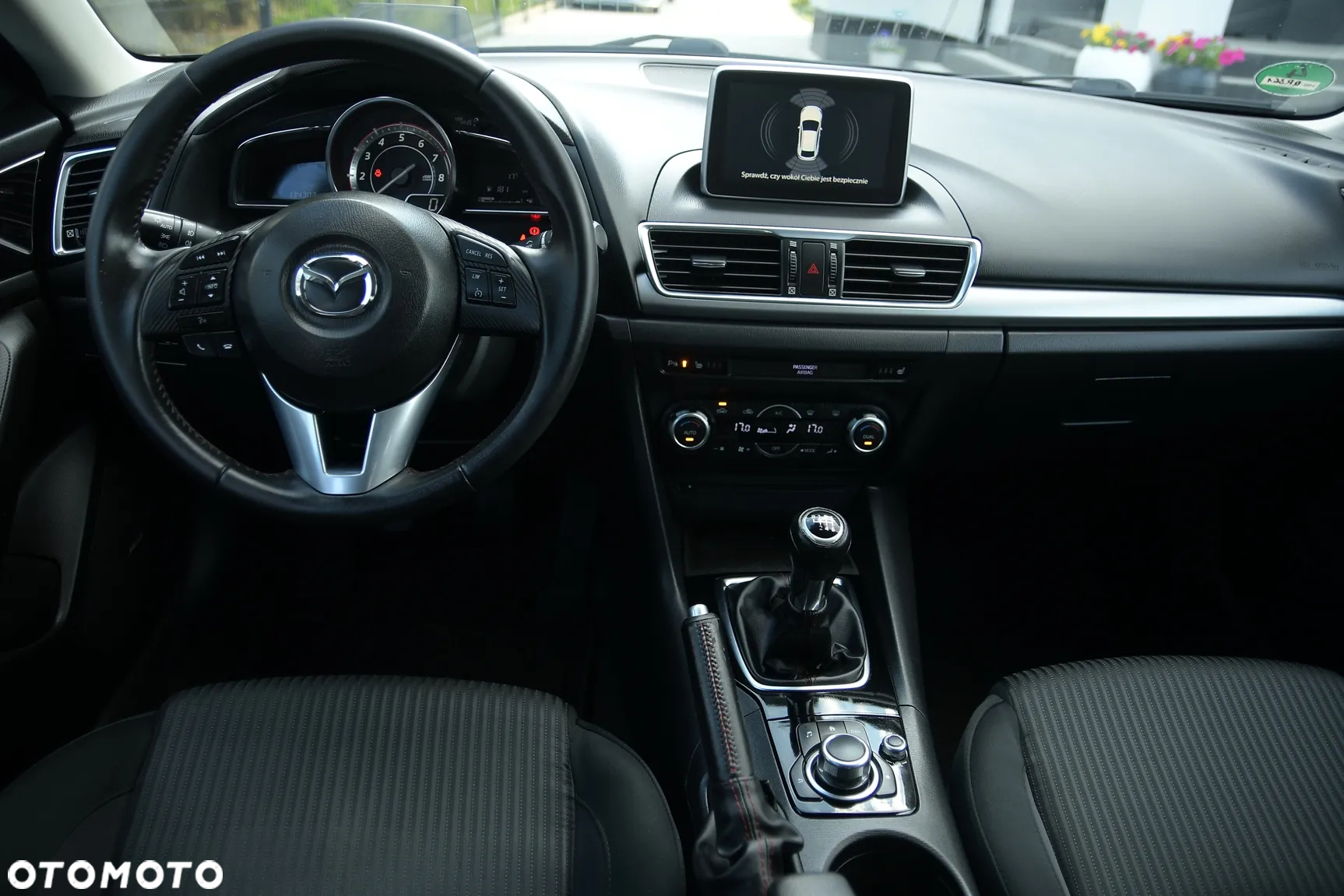 Mazda 3 SKYACTIV-G 120 Urban Limited - 21