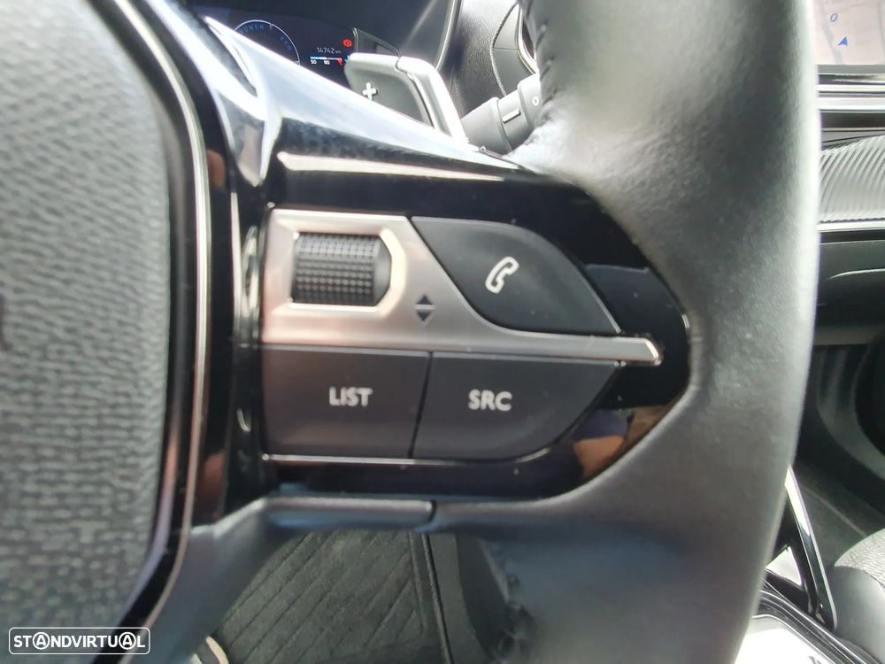 Peugeot 2008 Hybrid 145 e-DSC Allure - 38