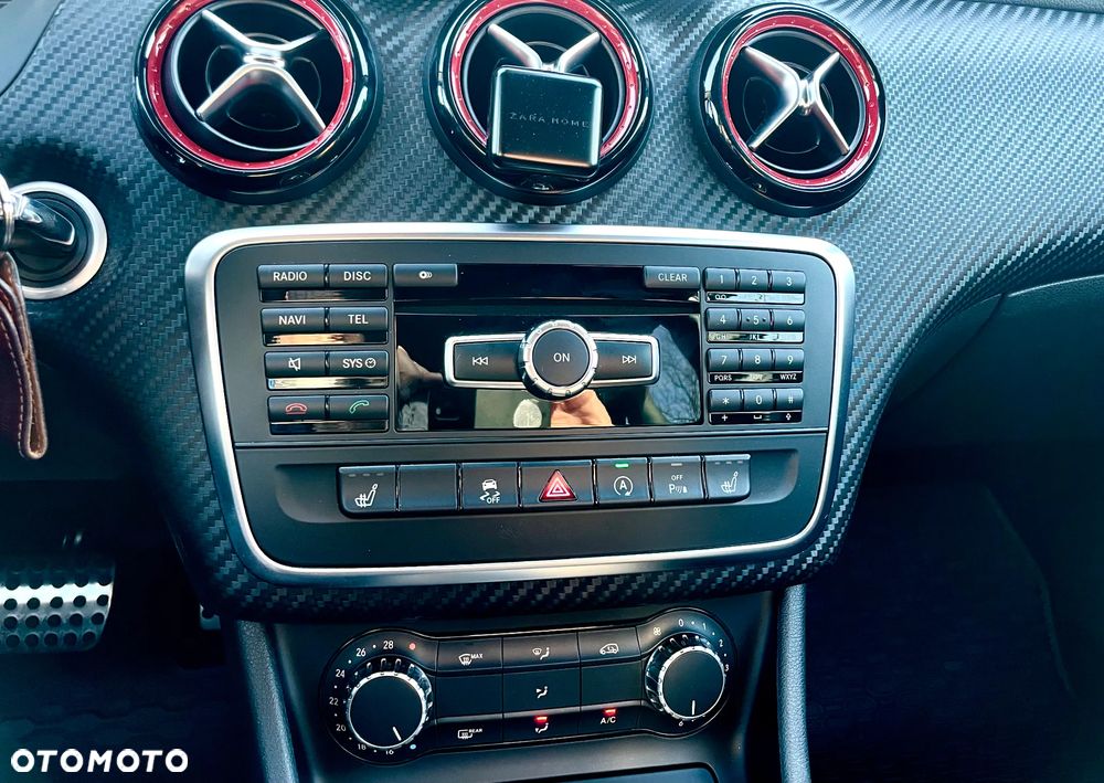 Mercedes-Benz Klasa A 45 AMG 4-Matic - 14