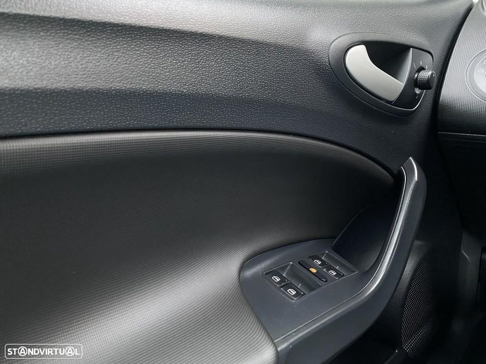 SEAT Ibiza 1.6 TDI Copa Plus DPF - 20