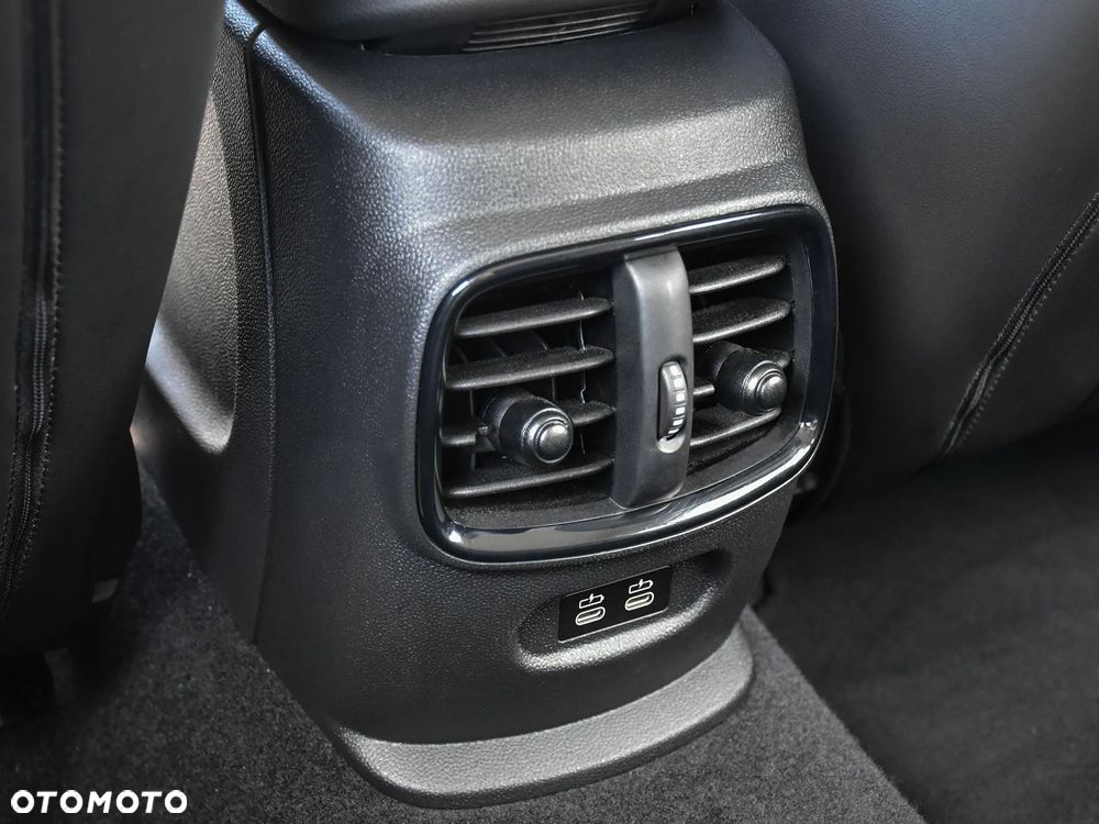 MINI Clubman Cooper - 23