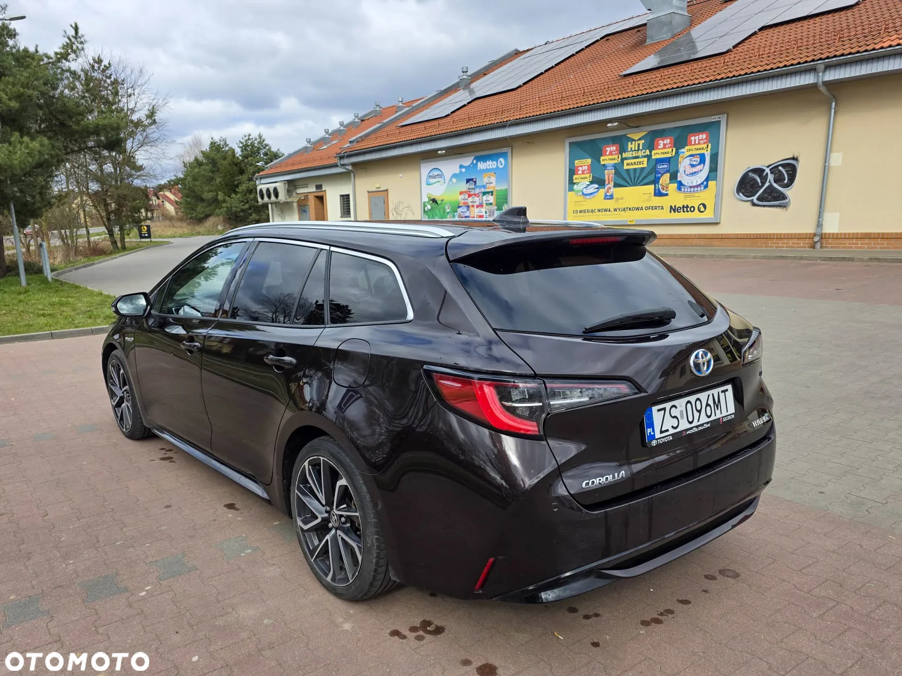 Toyota Corolla 2.0 Hybrid Executive - 7