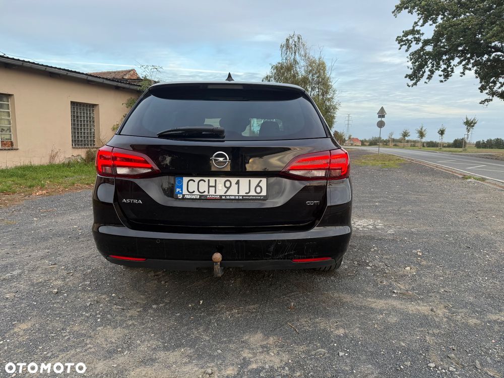 Opel Astra - 4