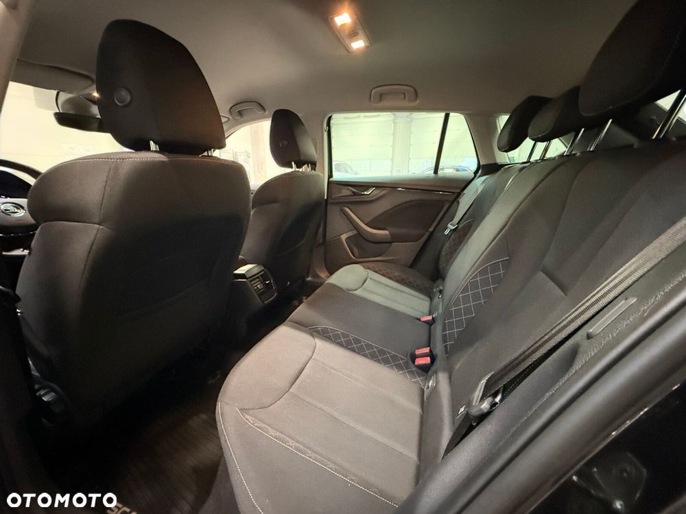 Skoda Scala 1.0 TSI Ambition - 25