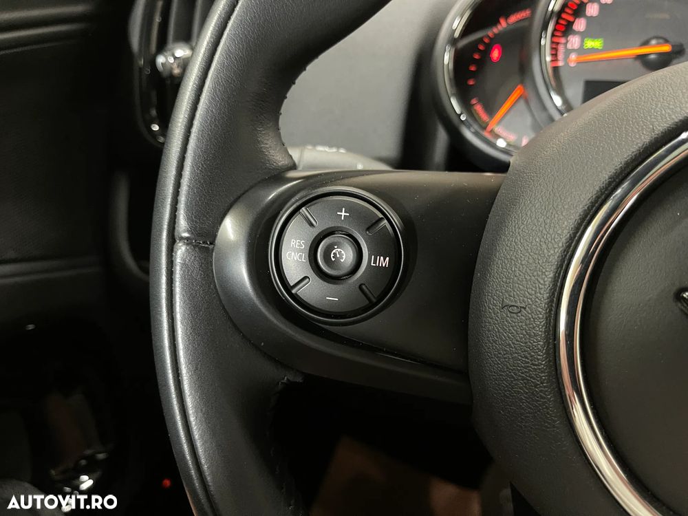 Mini Countryman - 26