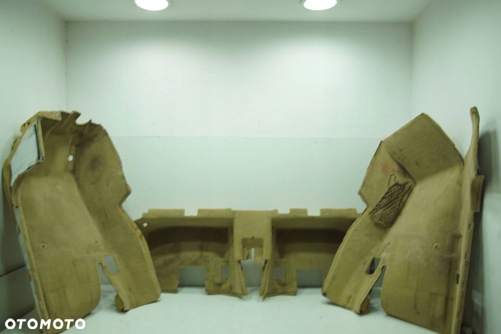 WYKŁADZINA DYWAN PODŁOGA 8L83 MERCEDES CL600 BiTurbo W216 6.0 V12 - 1