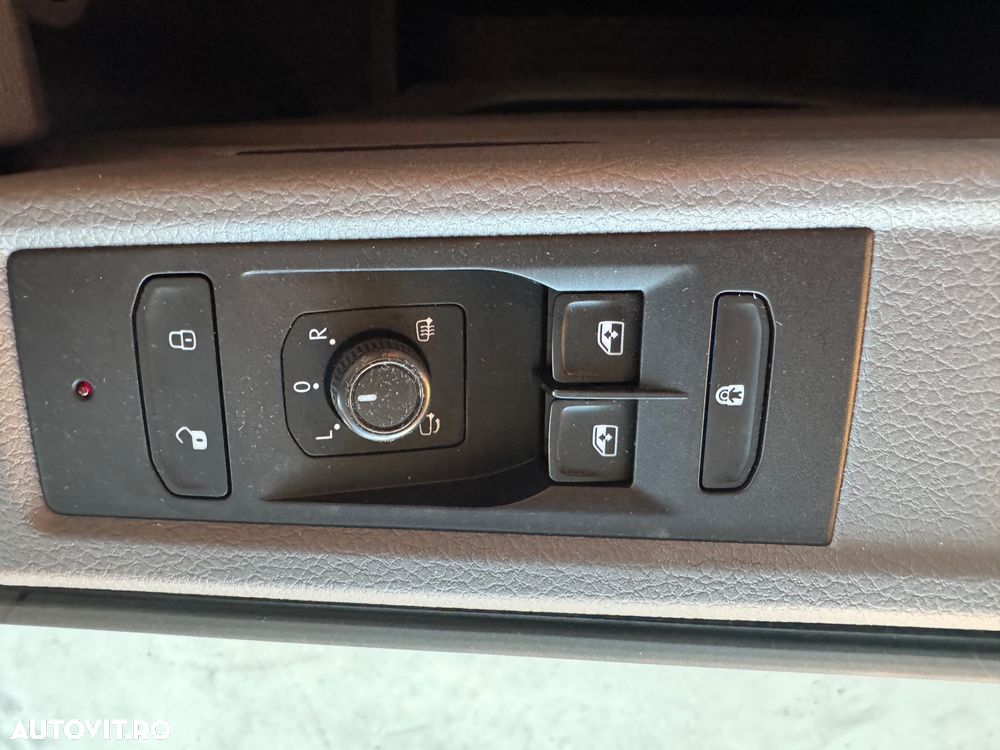 Volkswagen Transporter T6 DSG Lang - 24