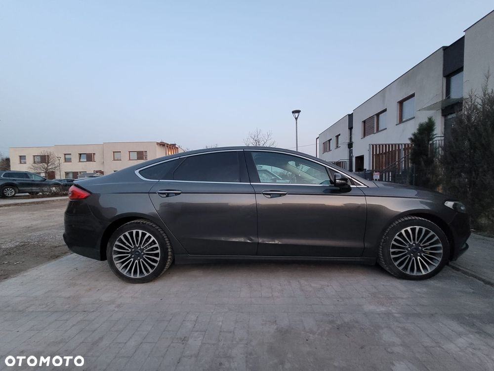 Ford Fusion 2.0 EcoBoost Titanium - 8