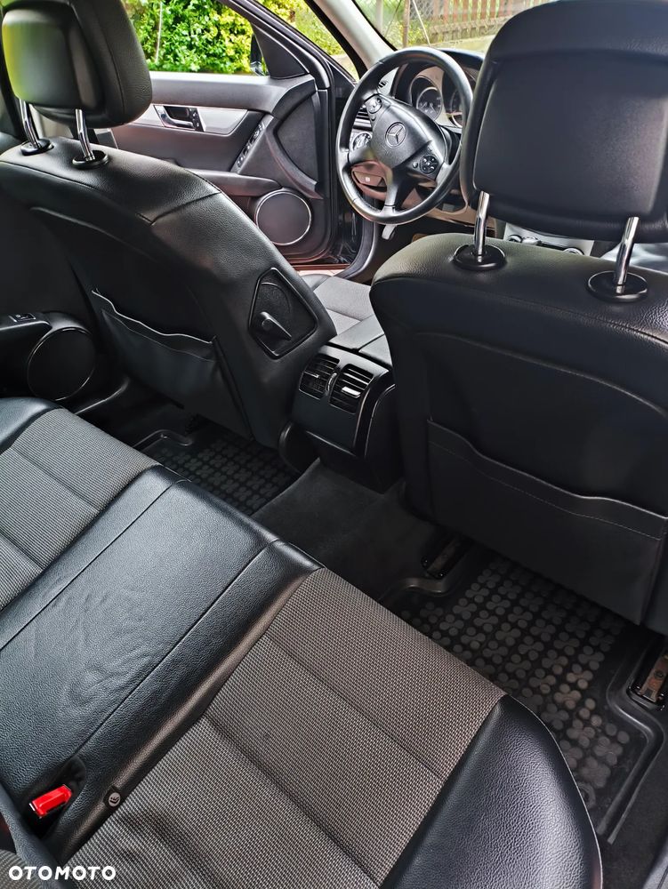 Mercedes-Benz Klasa C 220 CDI DPF Automatik BlueEFFICIENCY Avantgarde - 8