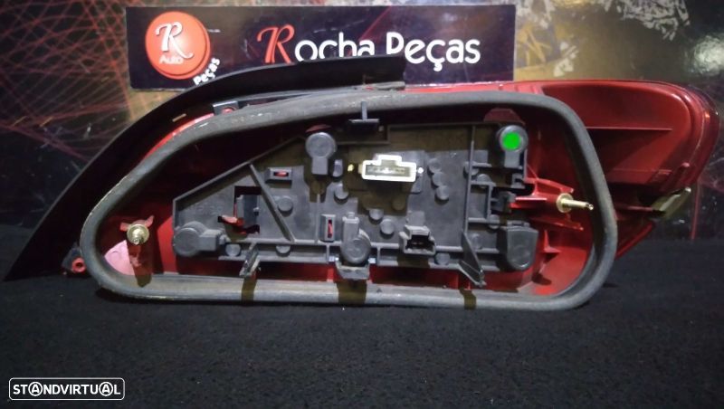 Farolim Stop Esq Peugeot 406 (8B) - 3
