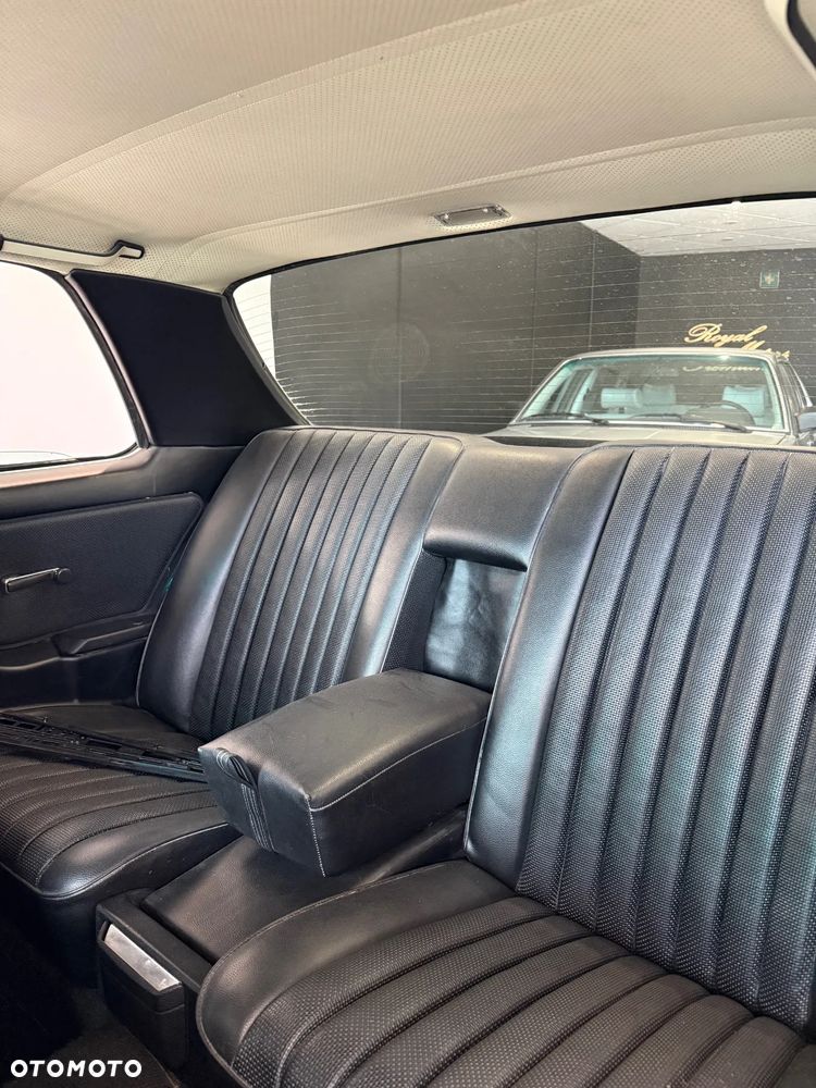 Mercedes-Benz W123 - 6